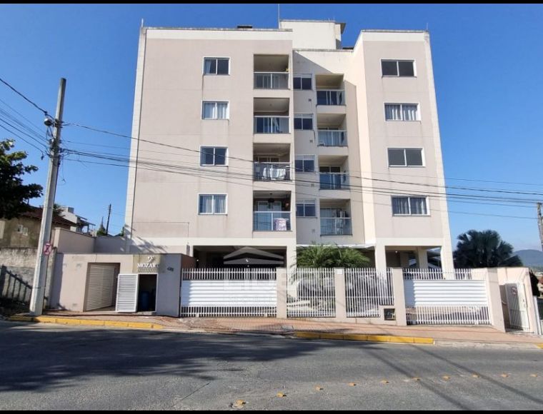 Apartamento no Bairro Tapajós em Indaial com 2 Dormitórios (1 suíte) e 57.98 m² - 5587
