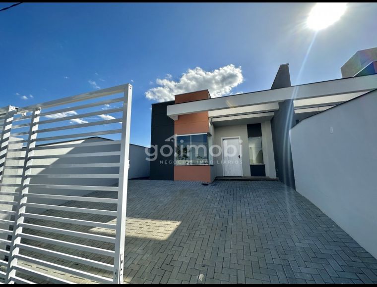 Casa no Bairro Benedito em Indaial com 2 Dormitórios (1 suíte) e 75 m² - 4910142