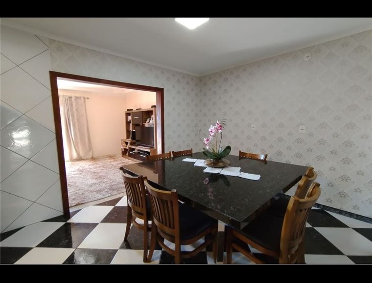 Casa no Bairro Benedito em Indaial com 3 Dormitórios e 373 m² - 590211002-16