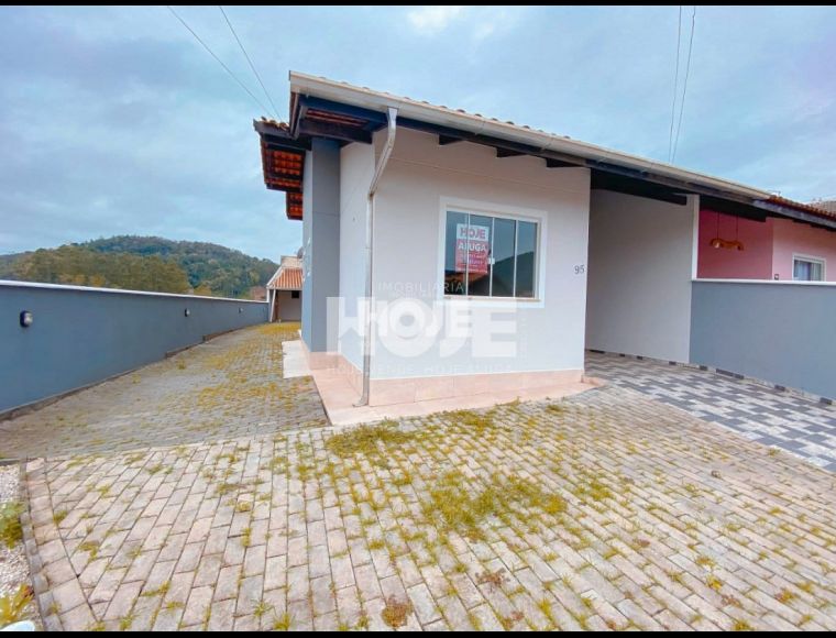Casa no Bairro Estrada das Areias em Indaial com 2 Dormitórios (1 suíte) e 10 m² - CA0048_HOJE