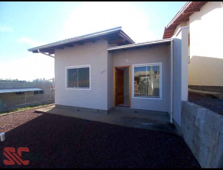 Casa no Bairro Ribeirão das Pedras em Indaial com 3 Dormitórios (1 suíte) - 4071249