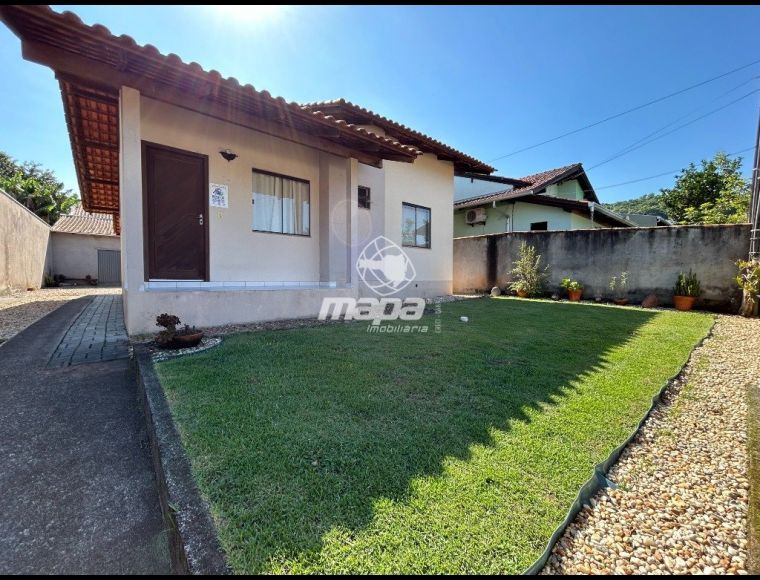 Casa no Bairro Ribeirão das Pedras em Indaial com 2 Dormitórios - 8762