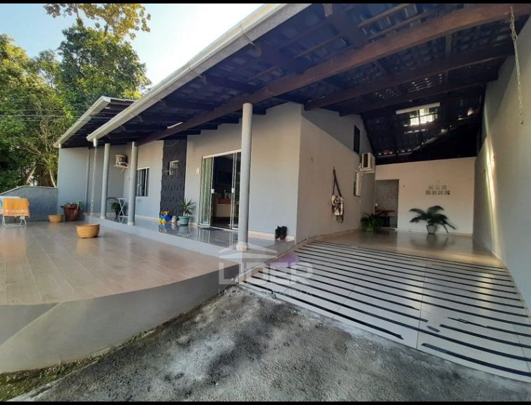 Casa no Bairro Tapajós em Indaial com 2 Dormitórios (1 suíte) - 5397