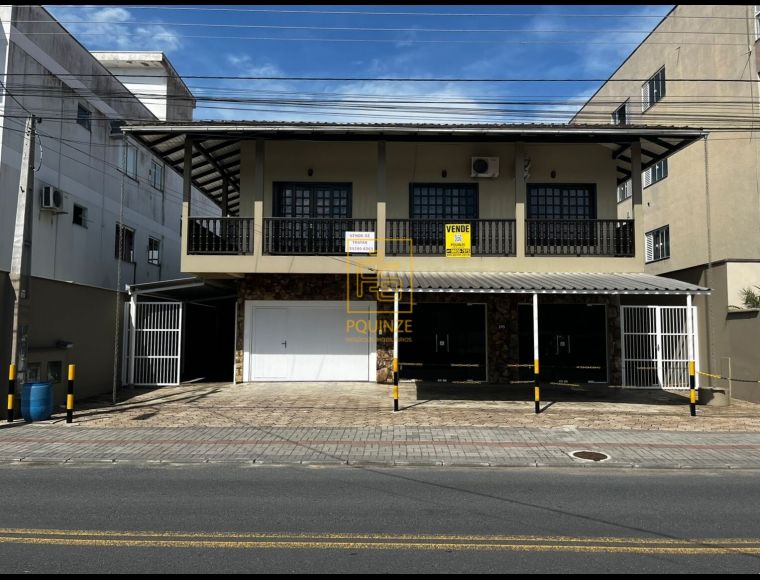 Casa no Bairro Tapajós em Indaial com 6 Dormitórios e 500 m² - P15760
