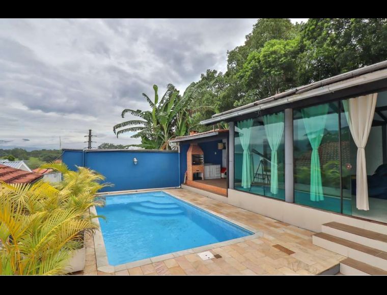 Casa no Bairro Tapajós em Indaial com 5 Dormitórios e 300 m² - 590211017-81