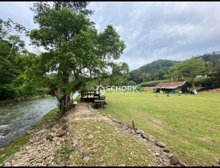 Imóvel Rural no Bairro Warnow em Indaial com 2500 m² - SI0213