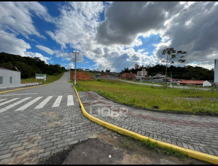 Terreno no Bairro Estrada das Areias em Indaial com 360 m² - 6000