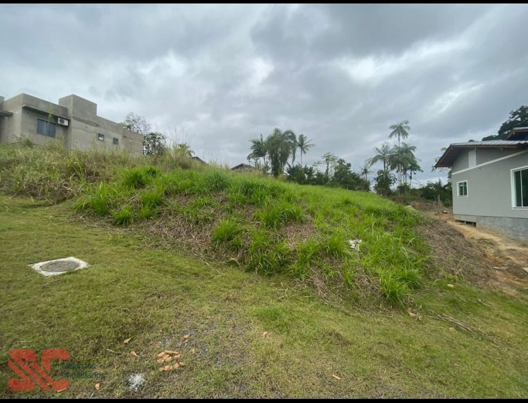 Terreno no Bairro João Paulo II em Indaial com 360 m² - 4071317