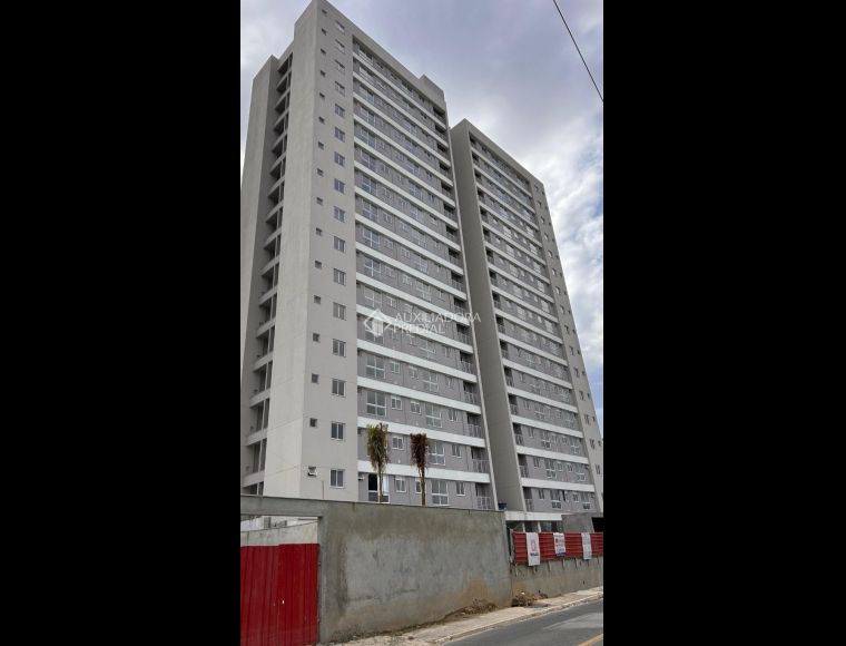 Apartamento no Bairro Dom Bosco em Itajaí com 2 Dormitórios (1 suíte) - 458098