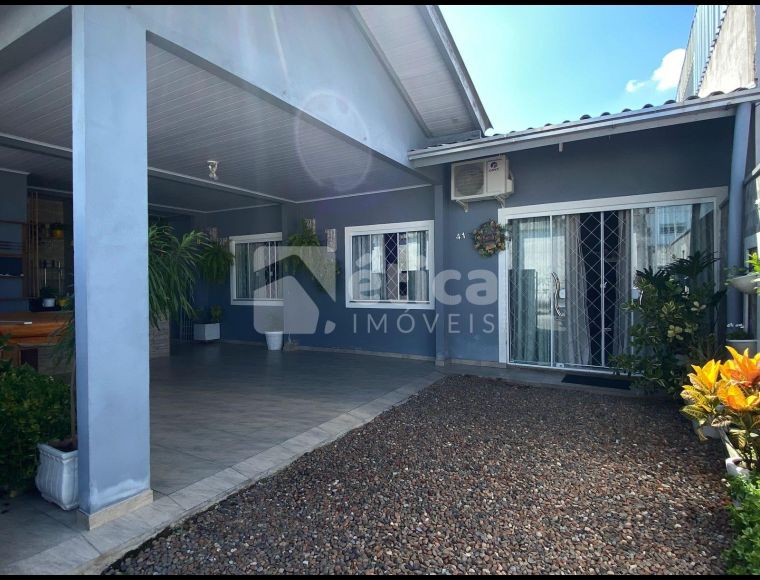 Casa no Bairro Cidade Nova em Itajaí com 2 Dormitórios (1 suíte) e 200 m² - 2280