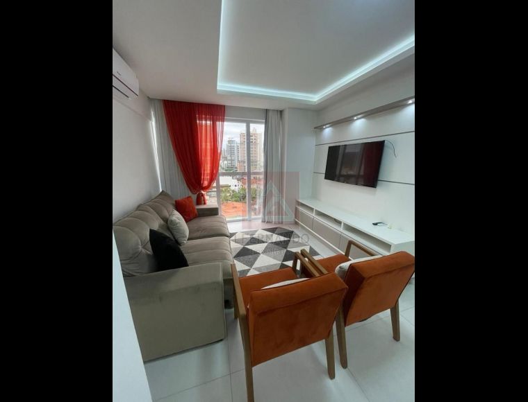 Apartamento no Bairro Castelo Branco em Itapema com 3 Dormitórios (3 suítes) e 128 m² - 90652