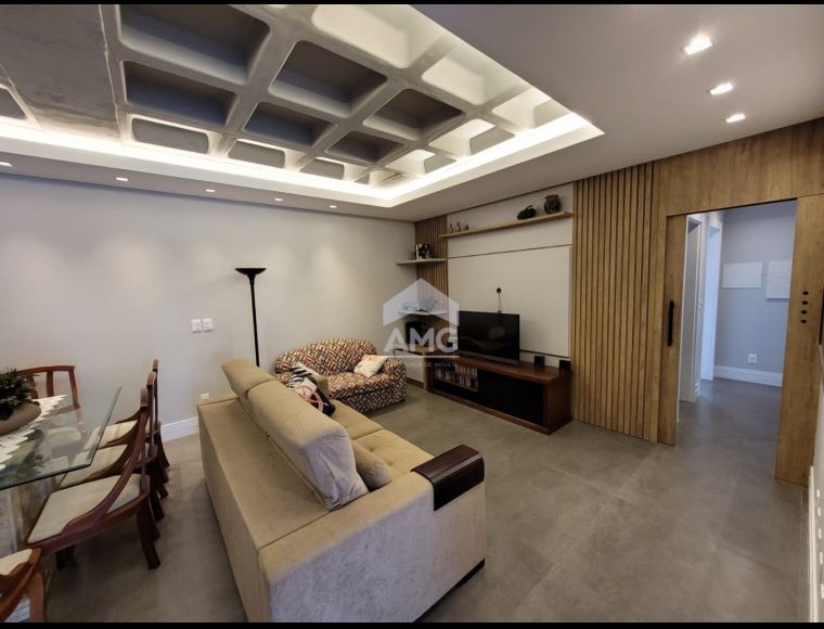 Apartamento no Bairro Meia Praia em Itapema com 3 Dormitórios (3 suítes) e 124.94 m² - 3290785