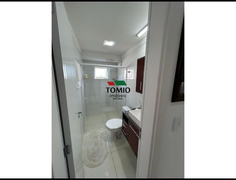 Apartamento no Bairro Tabuleiro das Oliveiras em Itapema com 2 Dormitórios (1 suíte) - 3963