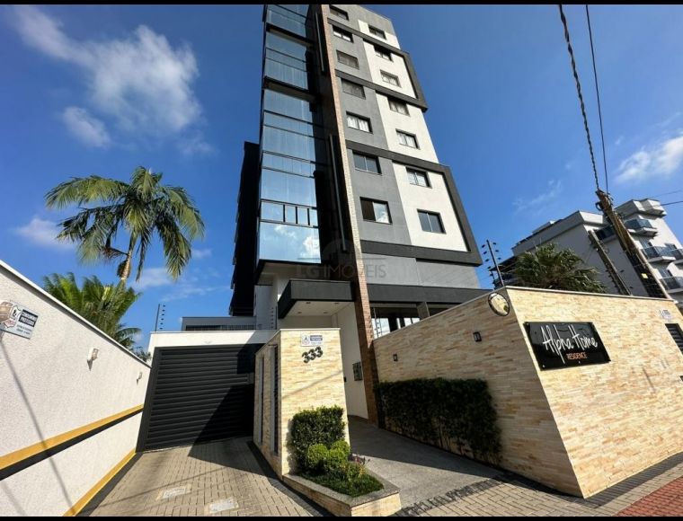 Apartamento no Bairro América em Joinville com 3 Dormitórios (1 suíte) e 73 m² - LG1926