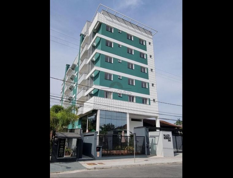 Apartamento no Bairro América em Joinville com 2 Dormitórios (1 suíte) e 69 m² - LG8891