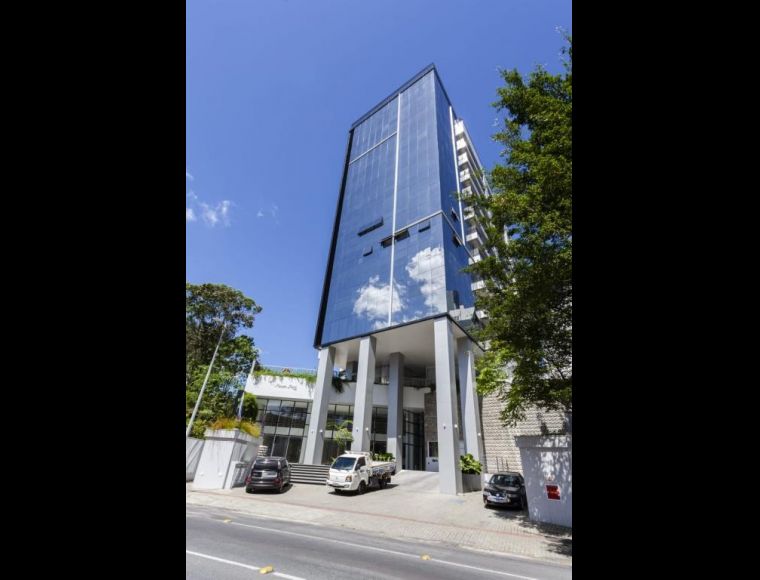Apartamento no Bairro América em Joinville com 3 Dormitórios (3 suítes) e 122 m² - KA482