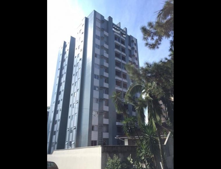 Apartamento no Bairro América em Joinville com 3 Dormitórios (1 suíte) e 174 m² - LG8968