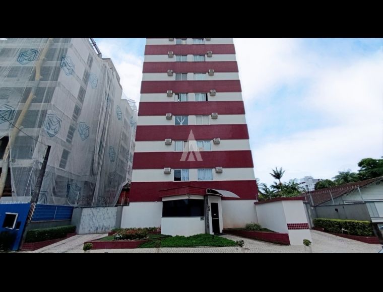 Apartamento no Bairro América em Joinville com 3 Dormitórios (1 suíte) e 88 m² - 70017.004