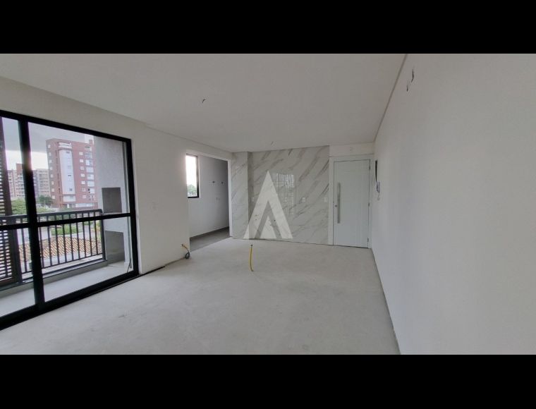 Apartamento no Bairro América em Joinville com 1 Dormitórios (1 suíte) - 21461N