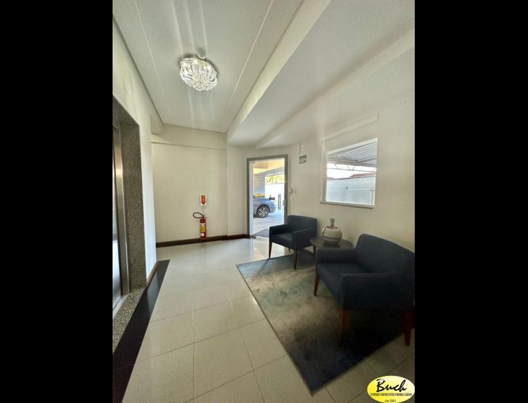 Apartamento no Bairro Anita Garibaldi em Joinville com 3 Dormitórios (1 suíte) e 89.66 m² - BU54061V