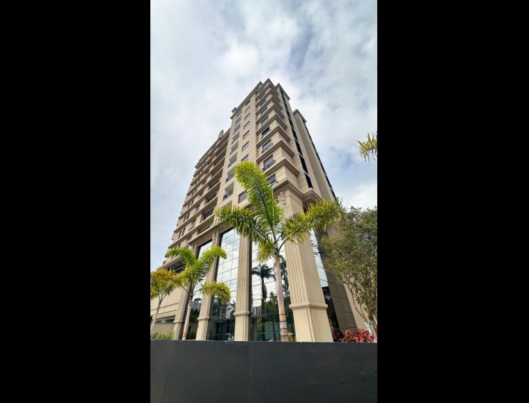 Apartamento no Bairro Anita Garibaldi em Joinville com 2 Dormitórios (1 suíte) e 70 m² - 2925