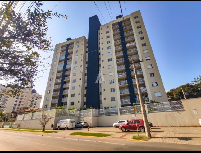 Apartamento no Bairro Anita Garibaldi em Joinville com 2 Dormitórios e 65 m² - 12566.001