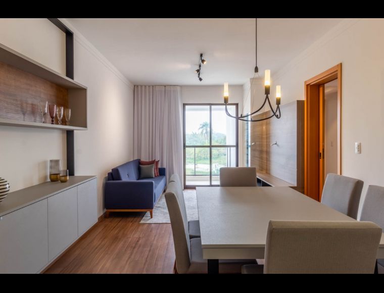 Apartamento no Bairro Anita Garibaldi em Joinville com 2 Dormitórios (1 suíte) - 12093
