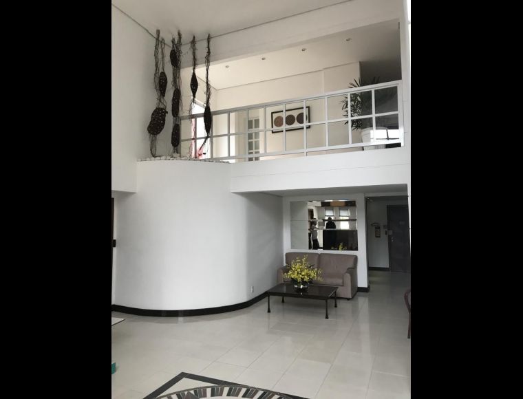 Apartamento no Bairro Anita Garibaldi em Joinville com 1 Dormitórios (1 suíte) e 59 m² - KA1124