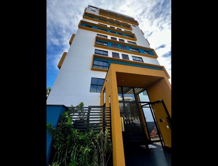 Apartamento no Bairro Anita Garibaldi em Joinville com 2 Dormitórios (1 suíte) e 63 m² - 2328