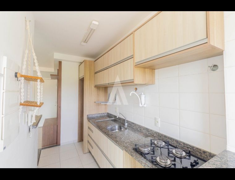 Apartamento no Bairro Atiradores em Joinville com 2 Dormitórios (1 suíte) - 25722A