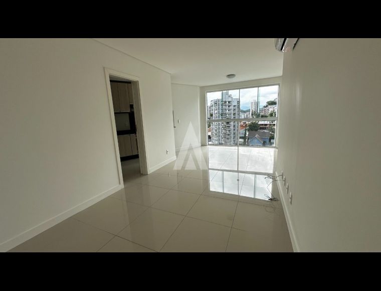 Apartamento no Bairro Atiradores em Joinville com 2 Dormitórios (1 suíte) - 27622