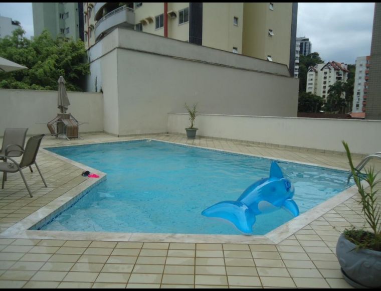 Apartamento no Bairro Atiradores em Joinville com 3 Dormitórios (3 suítes) e 197 m² - LG3628