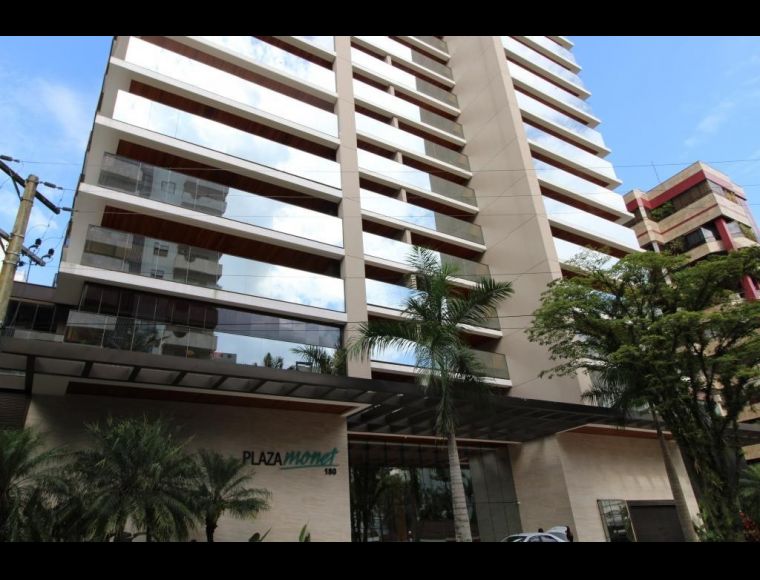 Apartamento no Bairro Atiradores em Joinville com 3 Dormitórios (3 suítes) e 265 m² - 2167