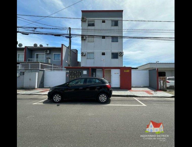 Apartamento no Bairro Aventureiro em Joinville com 2 Dormitórios e 50 m² - AP0210