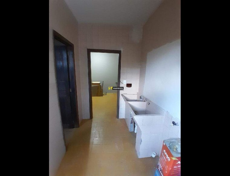 Apartamento no Bairro Boehmerwald em Joinville com 1 Dormitórios e 35 m² - 674