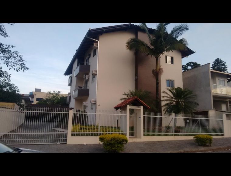 Apartamento no Bairro Bom Retiro em Joinville com 3 Dormitórios (1 suíte) e 85 m² - LG9050