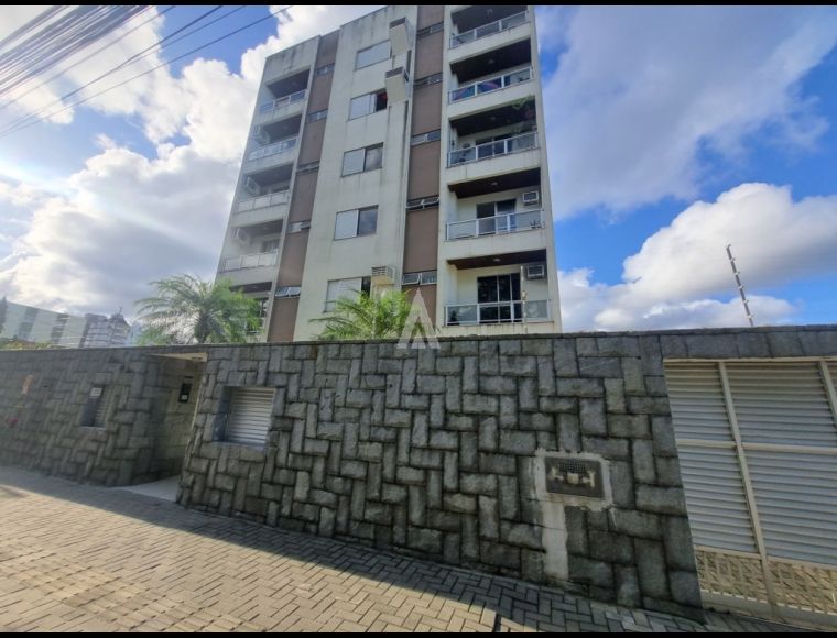 Apartamento no Bairro Bucarein em Joinville com 2 Dormitórios e 71 m² - 01985.002