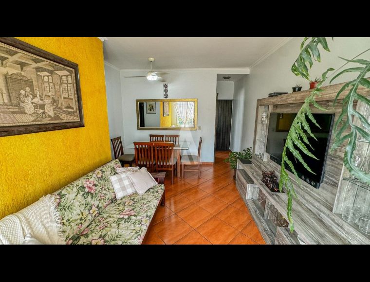 Apartamento no Bairro Bucarein em Joinville com 3 Dormitórios - 26222N