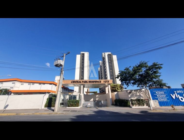 Apartamento no Bairro Bucarein em Joinville com 1 Dormitórios (1 suíte) e 38 m² - 06906.005