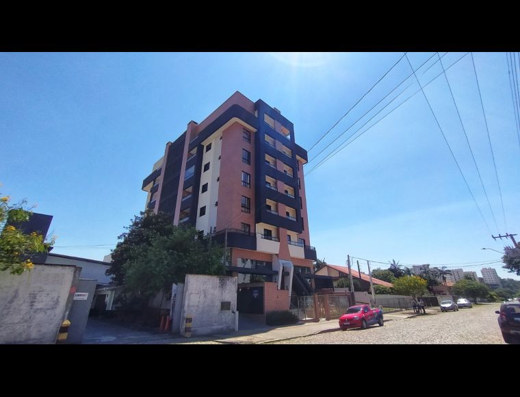 Apartamento no Bairro Bucarein em Joinville com 1 Dormitórios (1 suíte) - 19661N