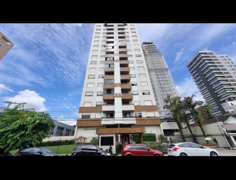 Apartamento no Bairro Centro em Joinville com 2 Dormitórios (1 suíte) e 74 m² - 01213.006