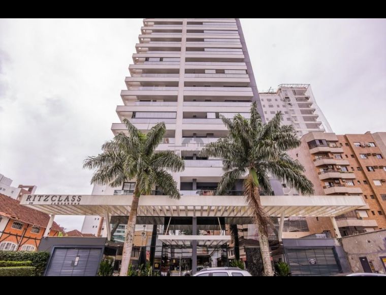 Apartamento no Bairro Centro em Joinville com 2 Dormitórios (2 suítes) e 76 m² - LG1849