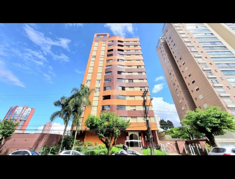 Apartamento no Bairro Centro em Joinville com 3 Dormitórios (1 suíte) e 158 m² - 60177.001