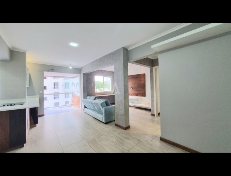 Apartamento no Bairro Costa e Silva em Joinville com 1 Dormitórios (1 suíte) e 68 m² - 07779.001