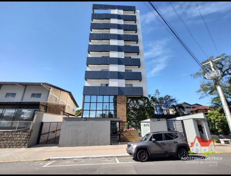 Apartamento no Bairro Costa e Silva em Joinville com 2 Dormitórios (1 suíte) e 61 m² - AP0203