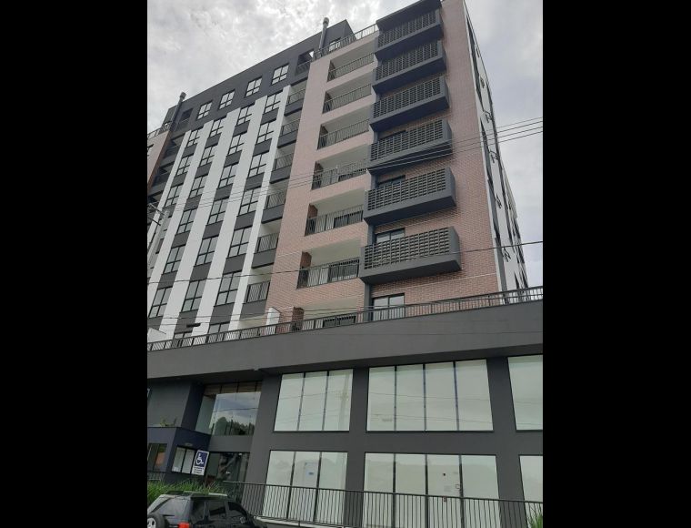 Apartamento no Bairro Costa e Silva em Joinville com 3 Dormitórios (1 suíte) e 122 m² - KA1294