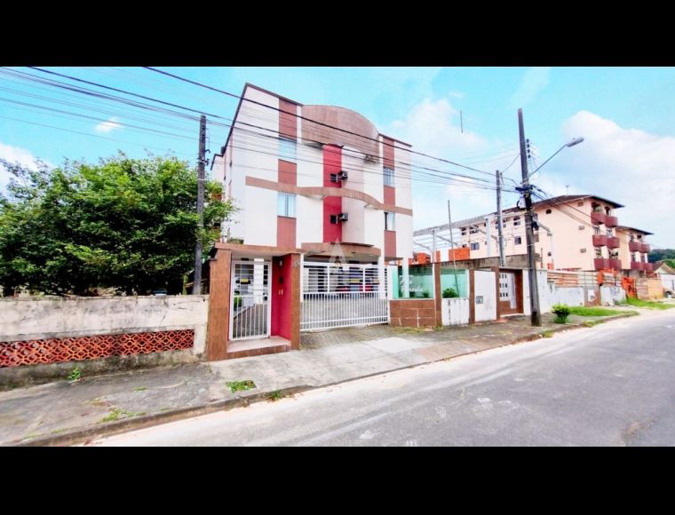 Apartamento no Bairro Floresta em Joinville com 2 Dormitórios e 52 m² - 08372.001