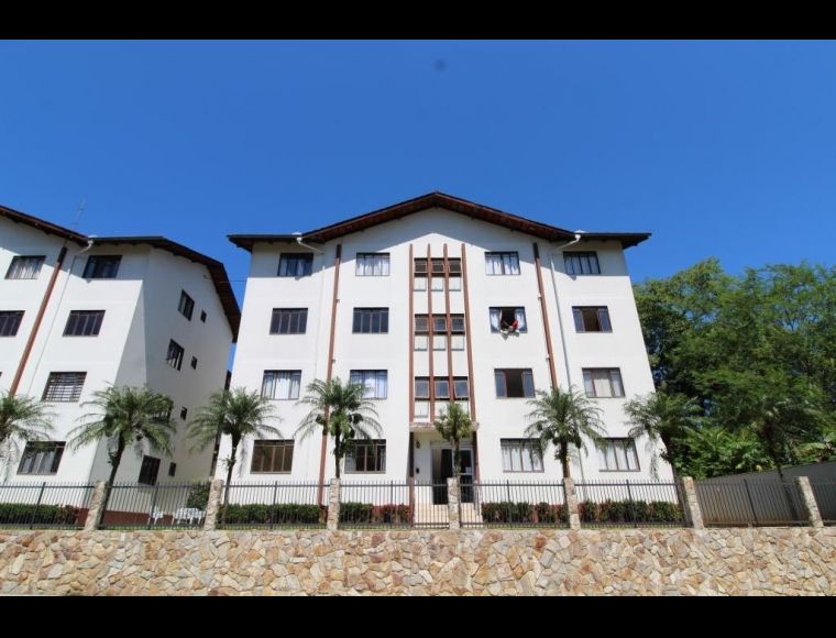 Apartamento no Bairro Glória em Joinville com 3 Dormitórios (1 suíte) e 90 m² - 3115