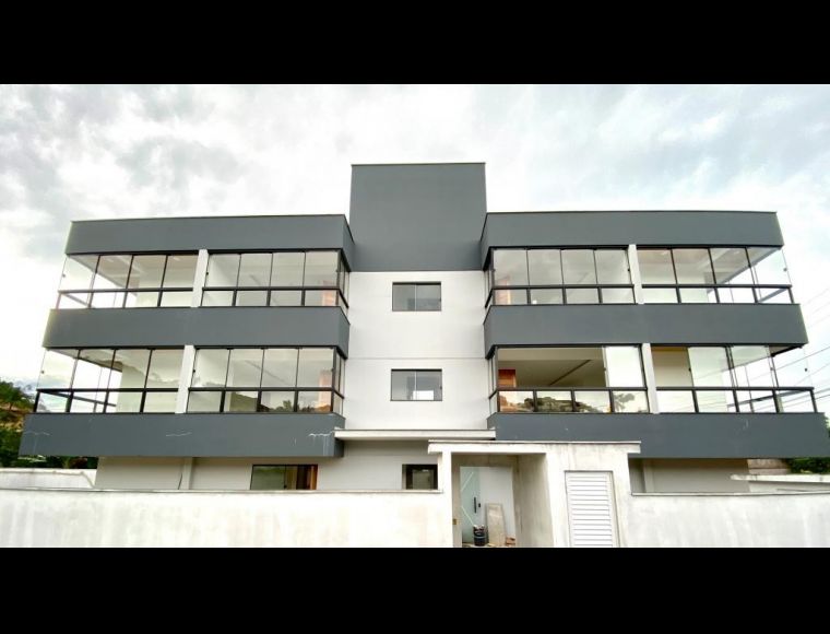 Apartamento no Bairro Iririú em Joinville com 3 Dormitórios (1 suíte) e 93 m² - KA371