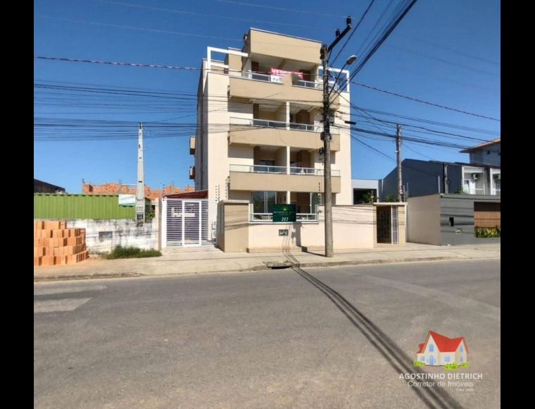 Apartamento no Bairro Iririú em Joinville com 3 Dormitórios (1 suíte) e 118 m² - CO0001